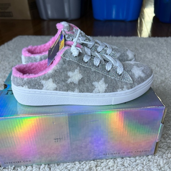 Kids Size 3 Sketchers Generation Cozy Slip on Shoes - Picture 7 of 10